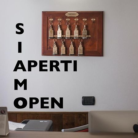 Hotel Amico Milano Esterno foto
