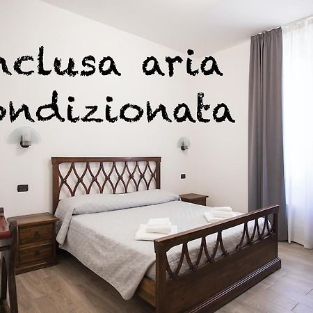 Hotel Amico Milano Esterno foto