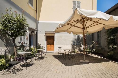 Hotel Amico Milano Esterno foto