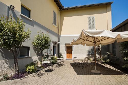 Hotel Amico Milano Esterno foto